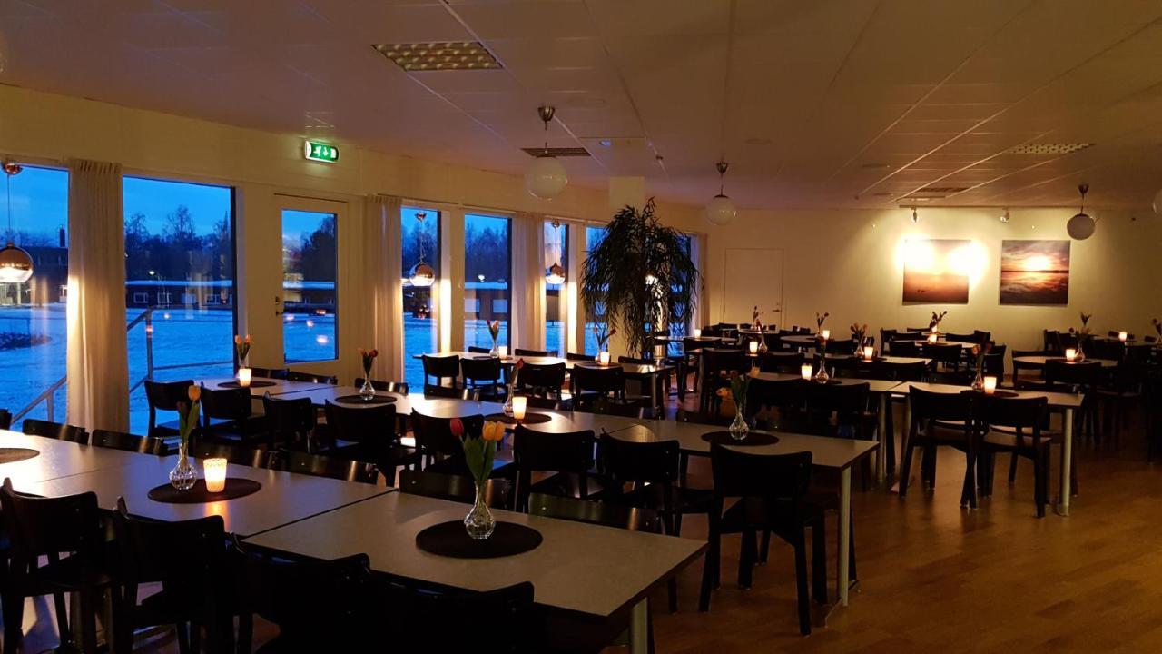 Karlskoga Folkhoegskola Vandrarhem Udden Bagian luar foto