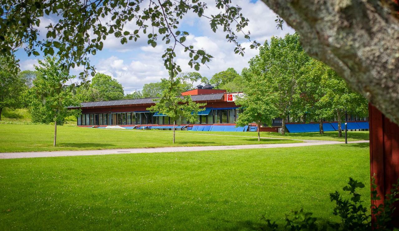Karlskoga Folkhoegskola Vandrarhem Udden Bagian luar foto